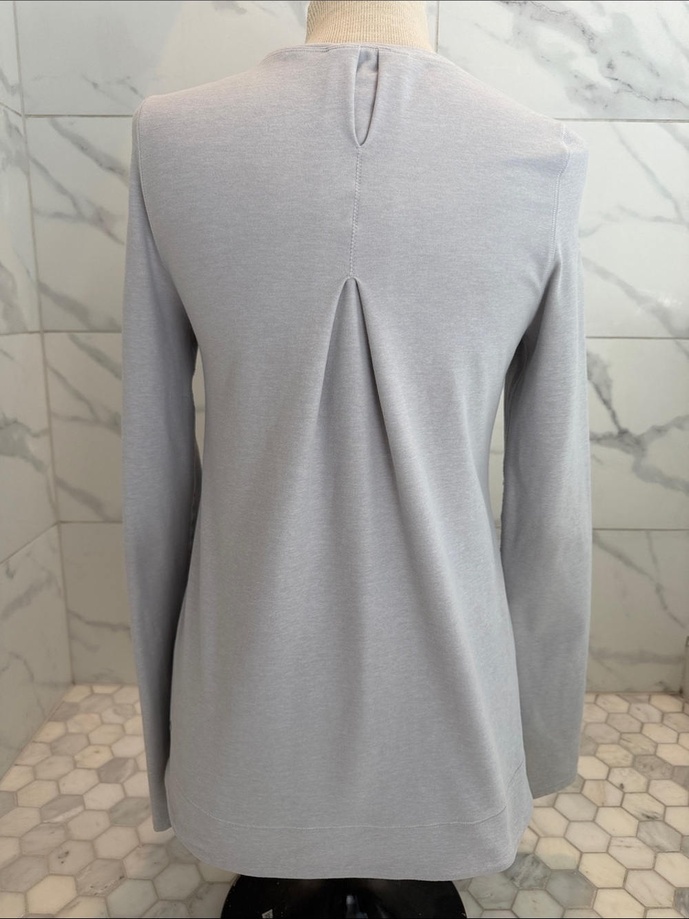 Ivivva Reach New Heights Light Gray Long Sleeve Girls Size 14